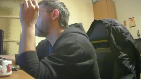 Snapshot of alex81pv1981 chatting on February 23, 6:56 pm alex81pv1981 online show from February 23, 6:56 pm