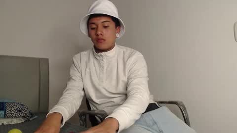 Owen online show from March 13, 4:49 am