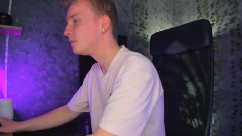 your Alex online show from October 18, 6:39 am