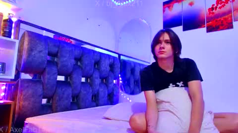 sneider online show from January 14, 5:15 am