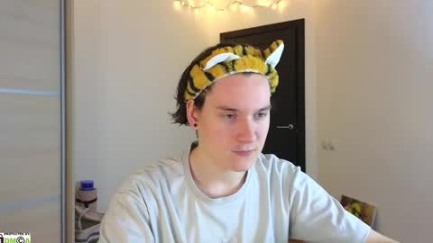 Snapshot of alex_candy_pump chatting on March 12, 1:03 am FAVORITE online show from March 12, 1:03 am