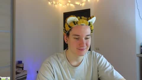Snapshot of alex_candy_pump chatting on February 25, 12:14 am FAVORITE online show from February 25, 12:14 am