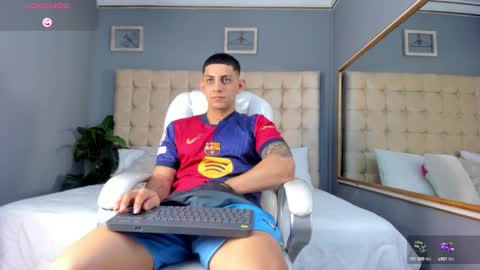 alex online show from September 16, 2:42 pm