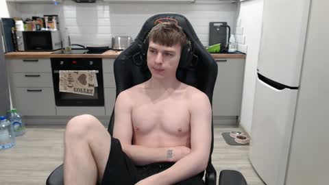 Snapshot of alex_gotcha chatting on January 21, 7:28 pm Alex online show from January 21, 7:28 pm