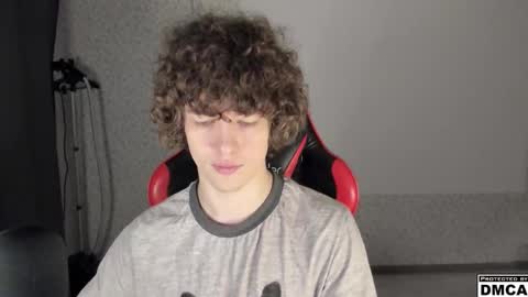 Snapshot of alex_mactavish chatting on September 21, 9:41 pm Alexander online show from September 21, 9:41 pm