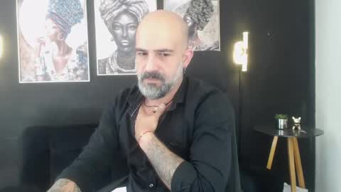 Alex Saints online show from April 14, 1:25 pm