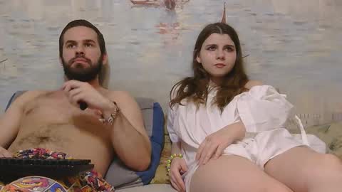 Alex and Sarah online show from March 17, 6:35 pm