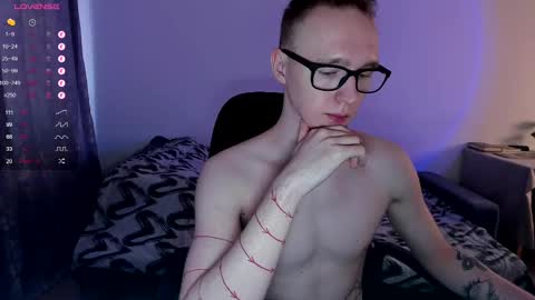 alex_silent online show from March 7, 1:07 pm