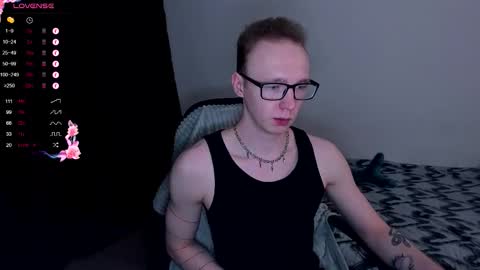 alex_silent online show from October 7, 2:13 pm