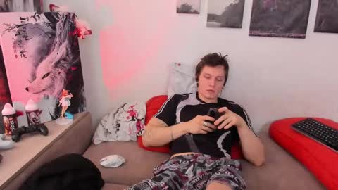 Alex WandHot online show from March 10, 7:22 am