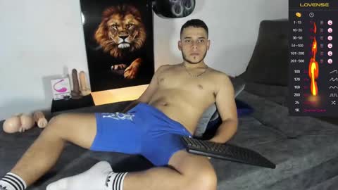 Alex Woll online show from February 2, 5:26 pm