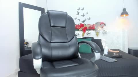 Alexa  online show from December 6, 3:50 pm