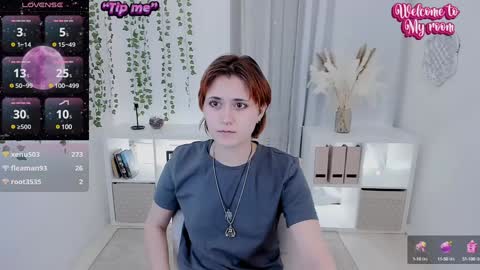Snapshot of alexa_lexi chatting on January 26, 1:25 pm alexa_lexi online show from January 26, 1:25 pm