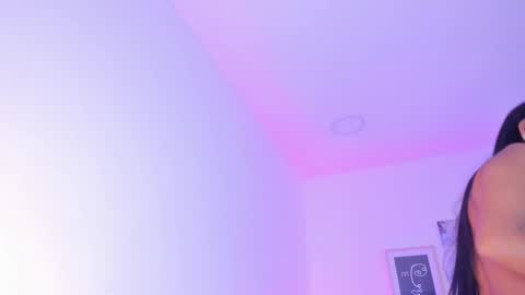 Snapshot of alexa_millers_ chatting on March 10, 10:39 am Alexa Millers online show from March 10, 10:39 am