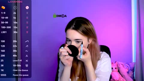 Snapshot of alexa_night_ chatting on October 11, 7:17 pm alexa_night_ online show from October 11, 7:17 pm