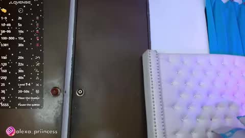   online show from October 2, 11:03 pm