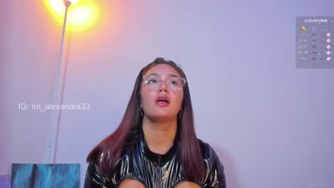 Snapshot of alexa_will chatting on January 24, 2:07 am alexa_will online show from January 24, 2:07 am