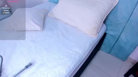 Snapshot of alexaa_small chatting on March 8, 11:27 am alexaa_small online show from March 8, 11:27 am