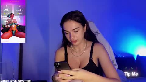 Alexa online show from November 19, 1:38 am