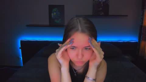 angel online show from March 10, 1:32 am