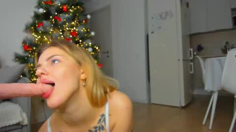 alexafiligrannova online show from December 17, 10:49 pm