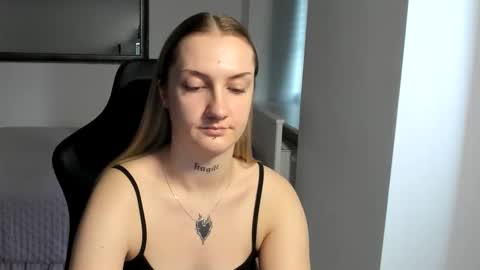 Alexa online show from October 25, 1:44 pm