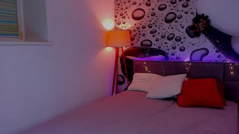 AlexaWilds online show from December 14, 1:39 pm