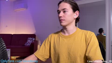           online show from January 25, 8:53 pm