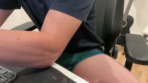 alexhunter4u online show from September 15, 8:43 pm