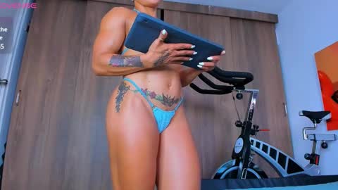 Snapshot of alexiafit chatting on January 27, 11:11 pm alexiafit online show from January 27, 11:11 pm