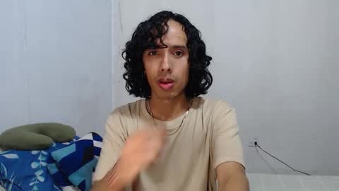 Alexis online show from February 19, 9:30 am