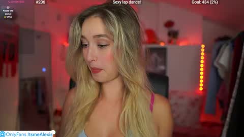 Alexis Texas online show from October 10, 6:25 pm