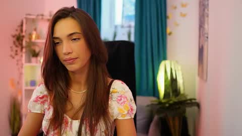 Alexis online show from October 8, 1:17 pm