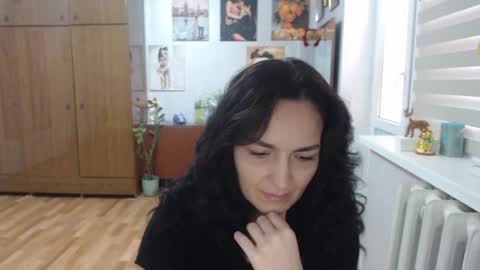 Snapshot of alexismillers chatting on September 25, 9:16 am AlexisMillers online show from September 25, 9:16 am