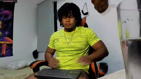 Snapshot of alexj_black chatting on September 24, 2:02 pm ALEXJ BLACK online show from September 24, 2:02 pm