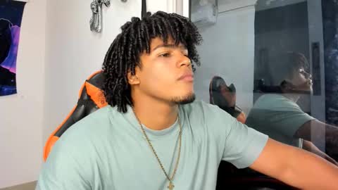 Snapshot of alexj_black chatting on October 7, 3:19 pm ALEXJ BLACK online show from October 7, 3:19 pm