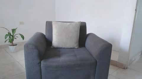 Snapshot of alexmaximuss chatting on September 28, 5:22 pm Maximuss online show from September 28, 5:22 pm