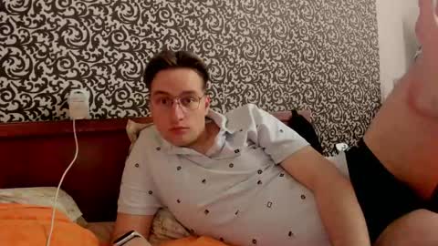 alexs9xtime online show from April 30, 11:48 am