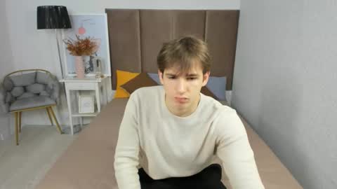 Dennis online show from November 24, 8:35 am