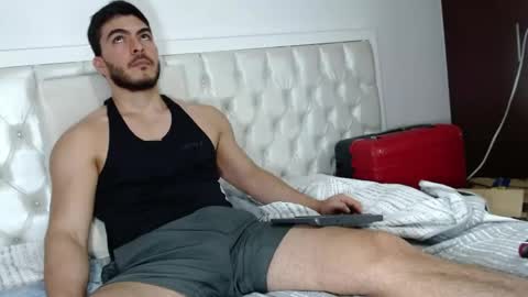 alexsb1998 online show from May 4, 11:22 pm