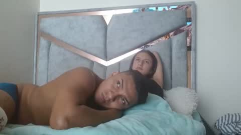 alex y luisa online show from February 14, 4:21 pm