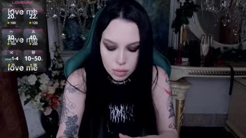 Snapshot of alexx_succubus chatting on January 16, 4:38 am Alexx Succubus online show from January 16, 4:38 am