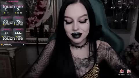 Snapshot of alexx_succubus chatting on February 20, 5:30 pm Alexx Succubus online show from February 20, 5:30 pm