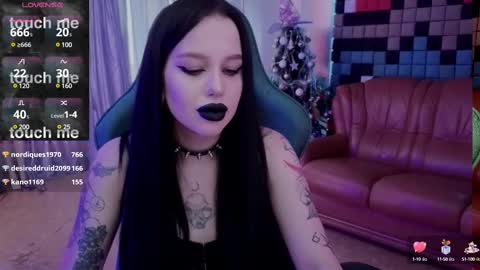 Snapshot of alexx_succubus chatting on December 20, 7:55 am Alexx Succubus online show from December 20, 7:55 am
