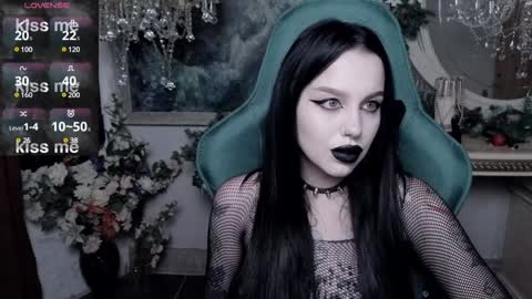Snapshot of alexx_succubus chatting on January 27, 8:18 am Alexx Succubus online show from January 27, 8:18 am