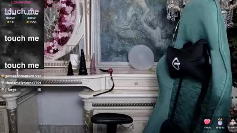 Snapshot of alexx_succubus chatting on February 17, 8:49 pm Alexx Succubus online show from February 17, 8:49 pm