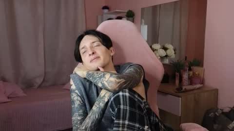 Alex online show from October 14, 1:03 pm