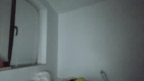 alfiesolomons87 online show from December 9, 8:01 pm