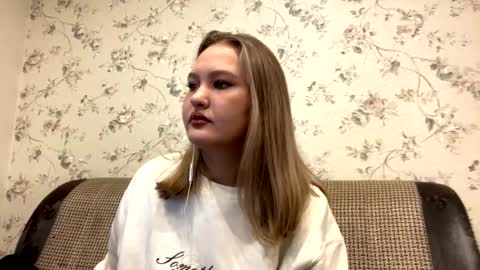 Snapshot of alfrediacancer chatting on October 9, 11:15 am Kate online show from October 9, 11:15 am
