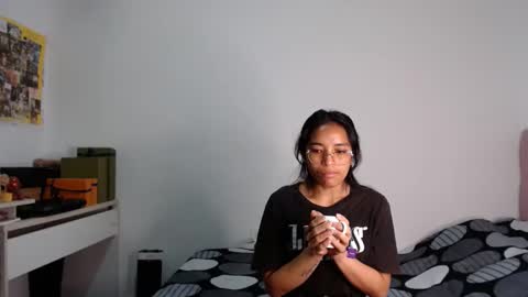 Alia  online show from November 20, 1:21 pm